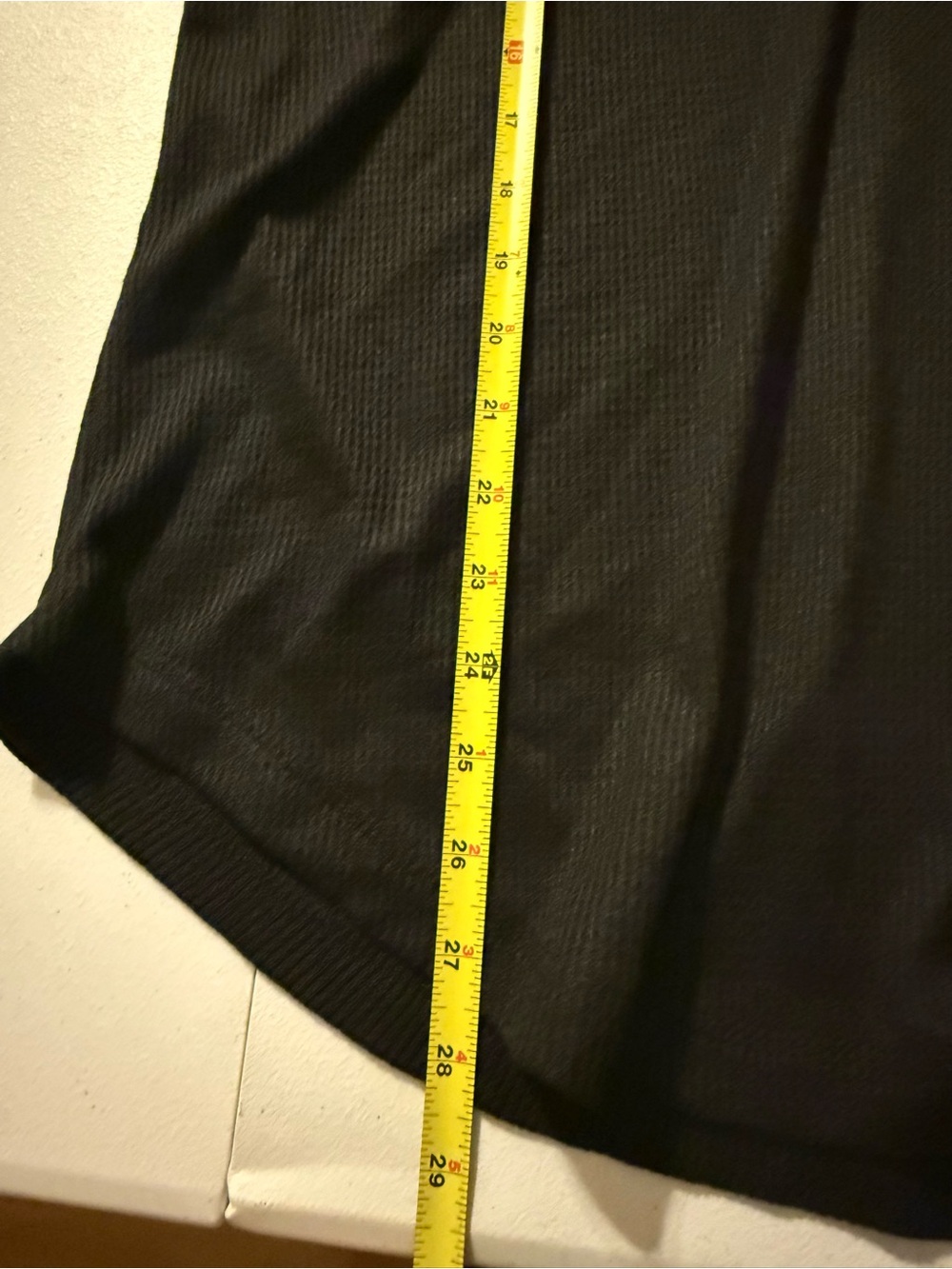 NWT Halara V-Neck Dropped Shoulder Waffle Casual T-Shirt black size XL Ribbed - Picture 3 of 6